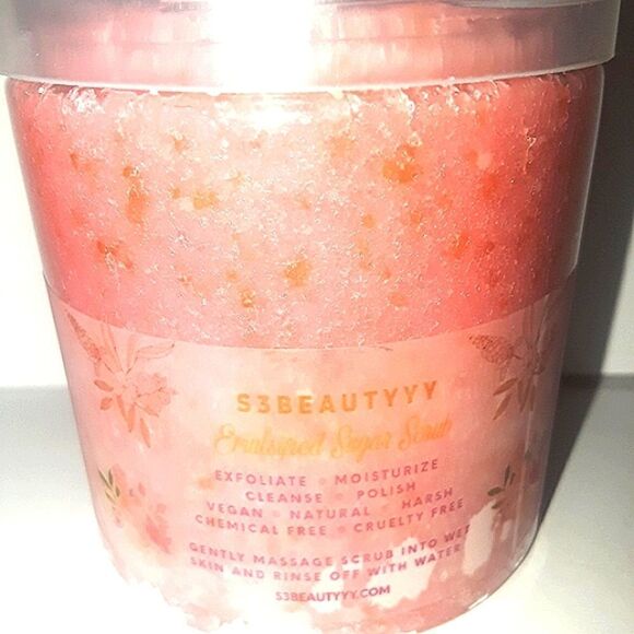 𝅺HAND Crafted COCO FOR BERRIES EMULSIFYING SUGAR Scrub - Picture 1 of 6